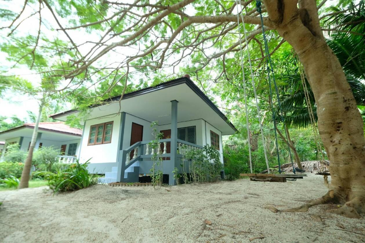 Villa Baan Wasana Lipa Noi Esterno foto